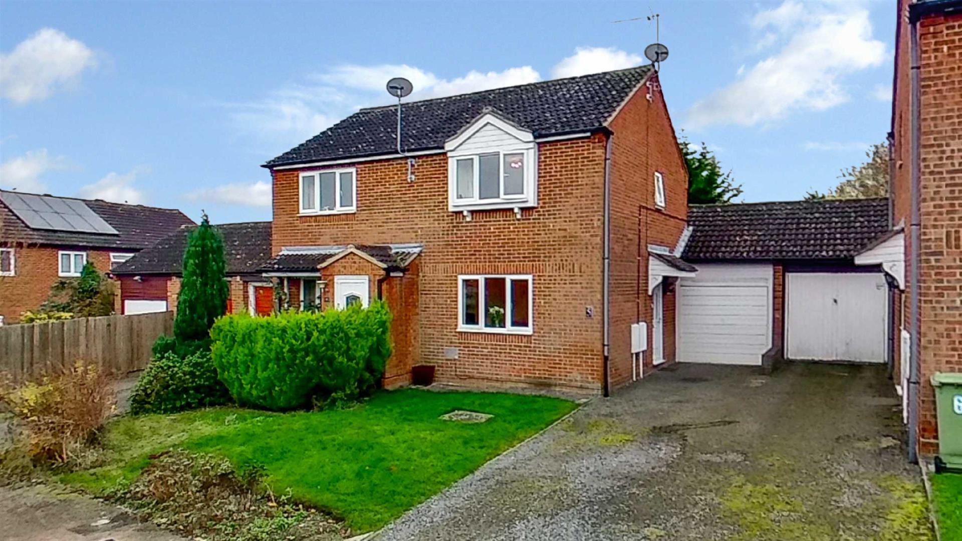 Vyne Crescent, Great Holm, Milton Keynes